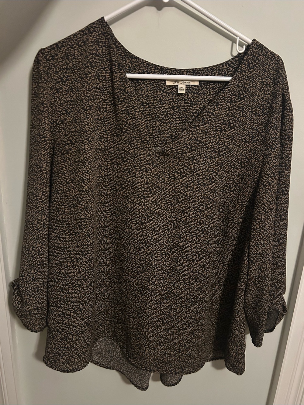 V-Neck Long Sleeve Women's Top in Black and Camel